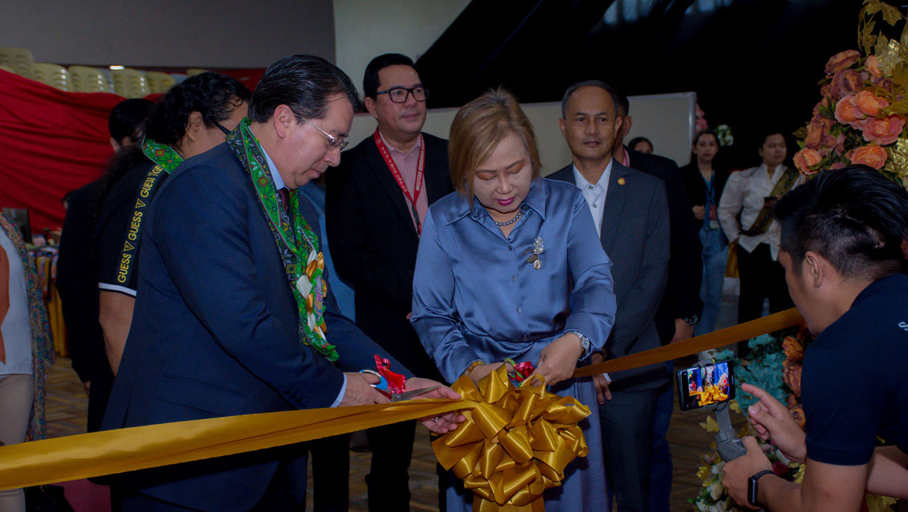 Autoridades de ambas instituciones inauguran el Evento Internacional de Innovación (Foto cortesía: Western Mindanao State University)